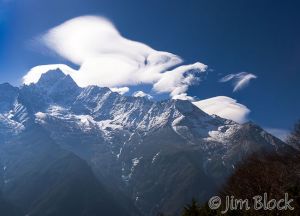 02  NPL-58832--Clound-and-Thamserku--Pan-(2).jpg